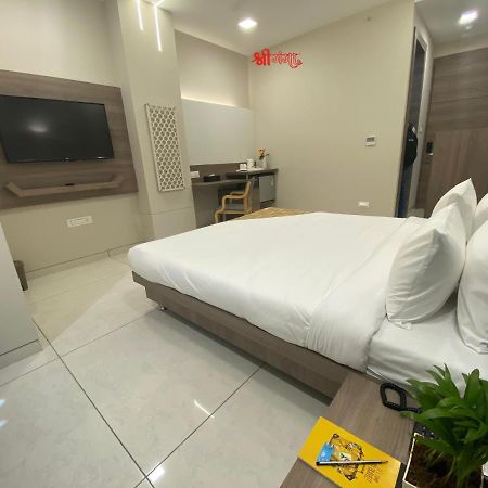 Shree Ganga Smb Hotels Ujjain Zewnętrze zdjęcie