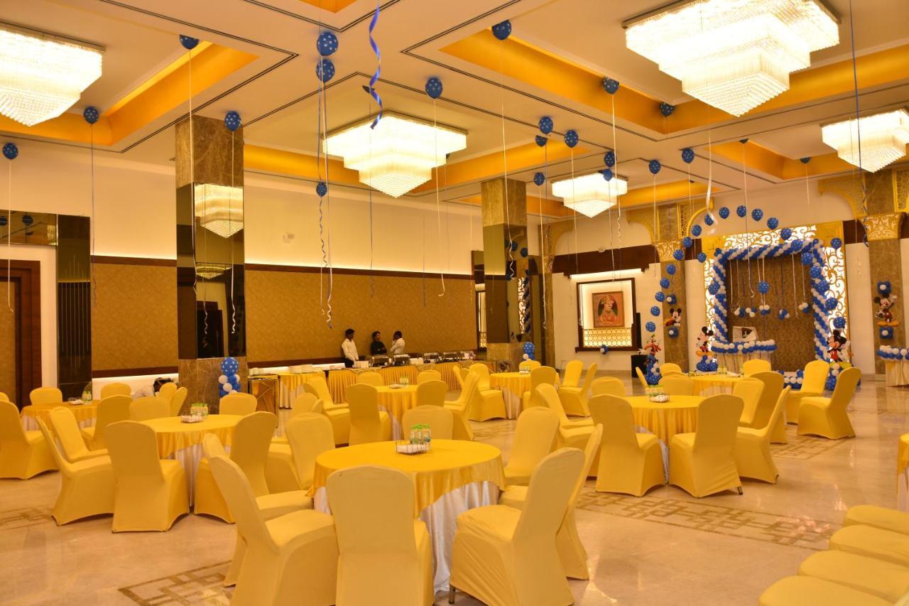 Shree Ganga Smb Hotels Ujjain Zewnętrze zdjęcie