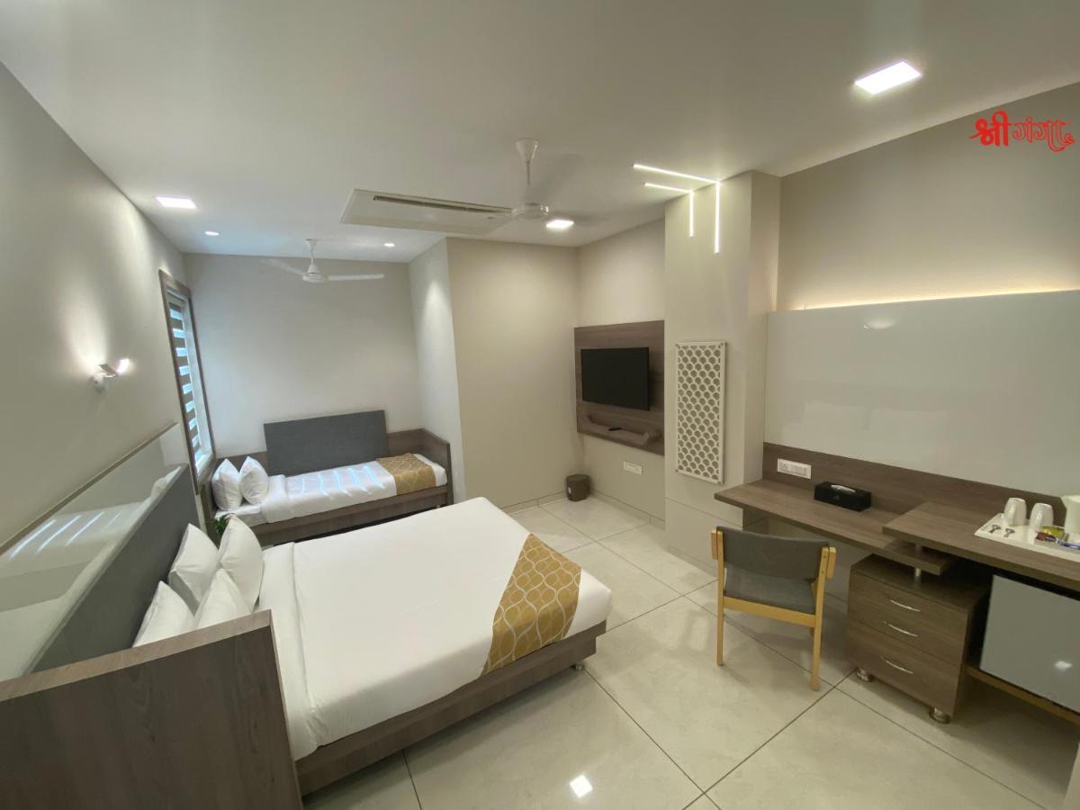 Shree Ganga Smb Hotels Ujjain Zewnętrze zdjęcie